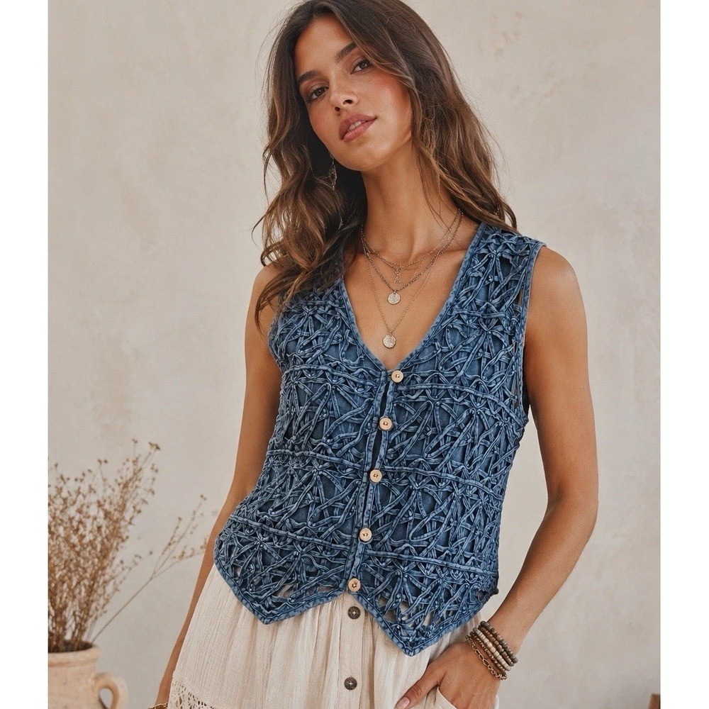 Vintage Chrysantheme Women's L Blue Denim Button Front Boho Vest Top Artsy